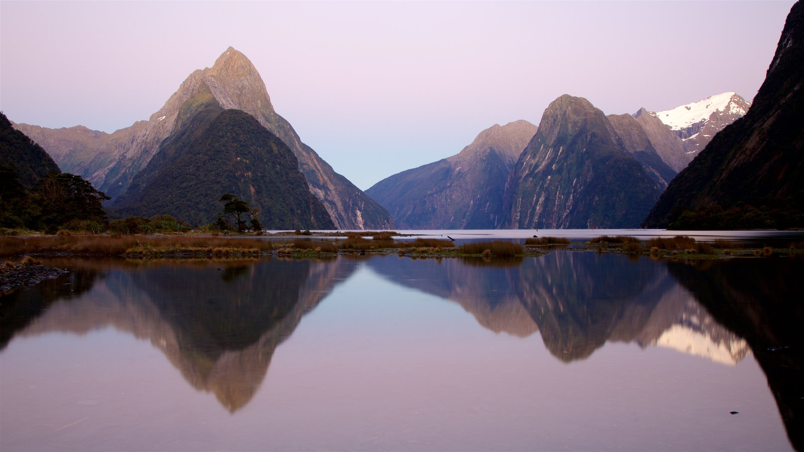 Du lịch Vùng Southland: Tuyệt vời nhất tại Vùng Southland 2024| Expedia.com.vn